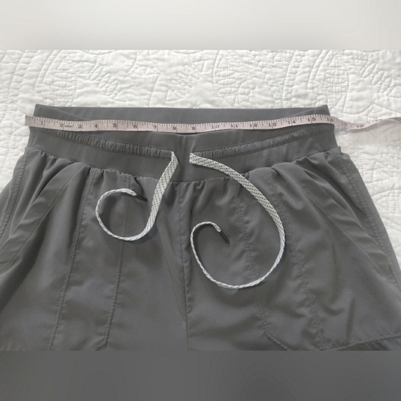 Zella grey track pants. - Picture 4 of 6